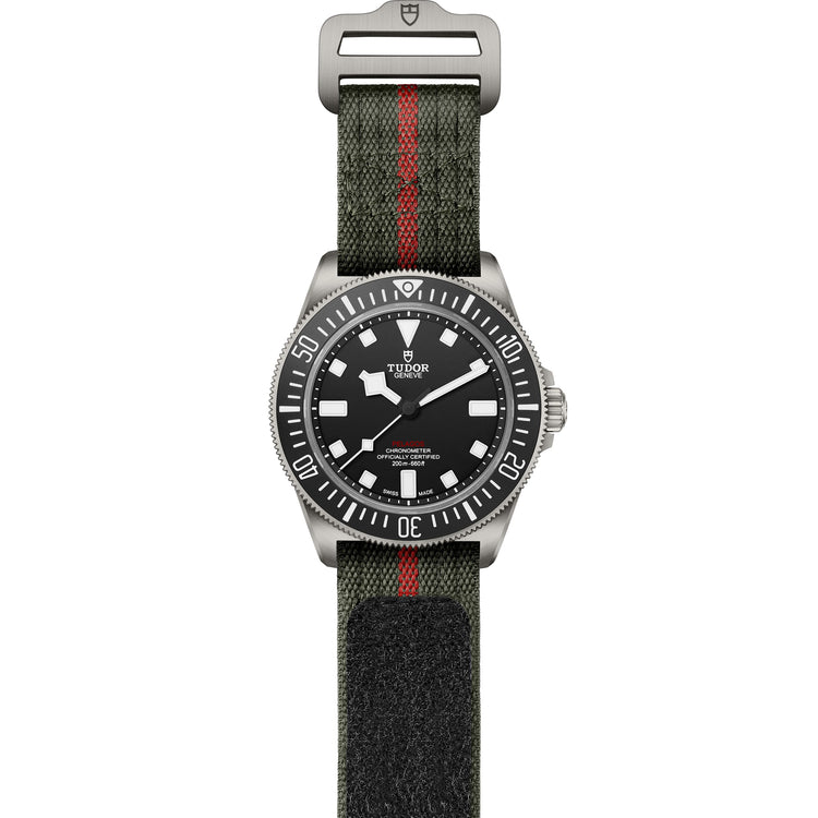 TUDOR Pelagos FXD M25717N-0001, 42mm titanium dive watch with matte black dial and green fabric strap with red band