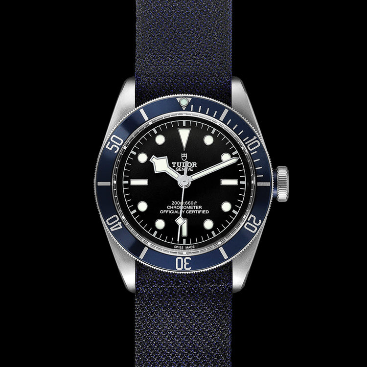 TUDOR Black Bay