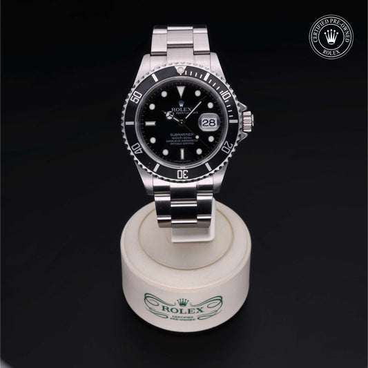 Oyster Perpetual  Submariner Date