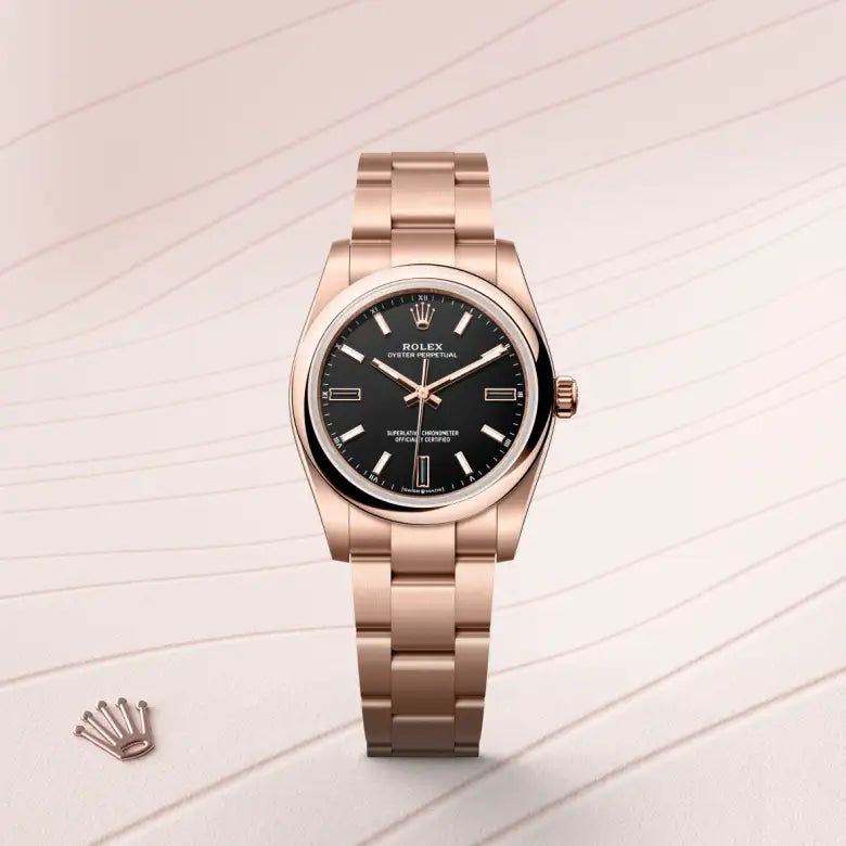 rolex oyster perpetual in 18 ct everose gold, m124205-0001 - Date & Time