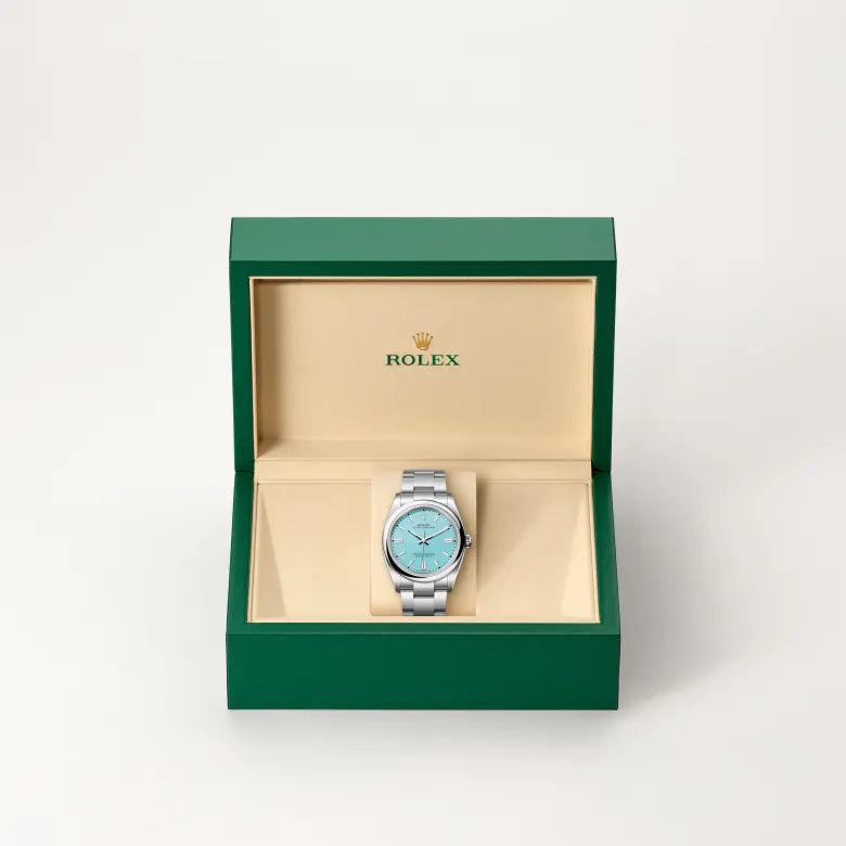 rolex oyster perpetual in oystersteel, m126000-0006 - Date & Time
