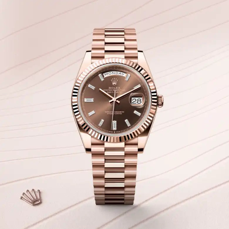 rolex day-date in 18 ct everose gold, m228235-0003 - Date & Time