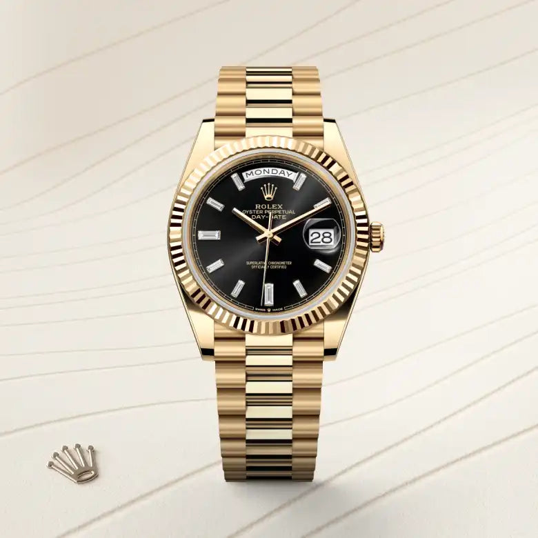 rolex day-date in 18 ct yellow gold, m228238-0004 - Date & Time