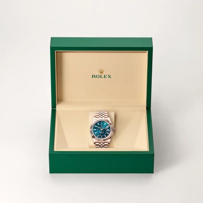 rolex sky-dweller in 18 ct everose gold, m336935-0005 - Date & Time