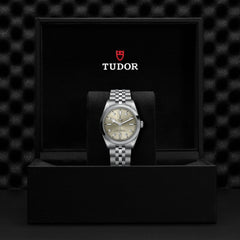 Presentation box